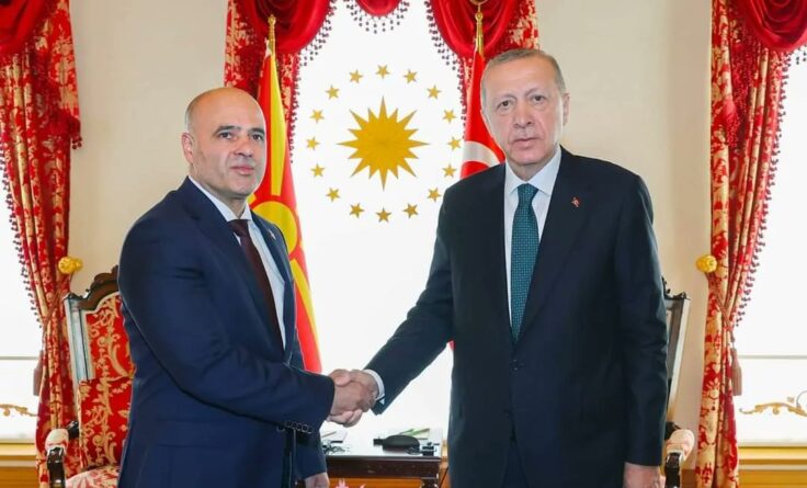 Erdoğan Kovaçeski’yi kabul etti.