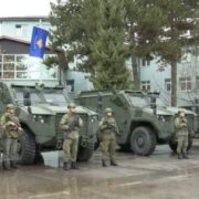 Kosova Ordusu Güçleniyor