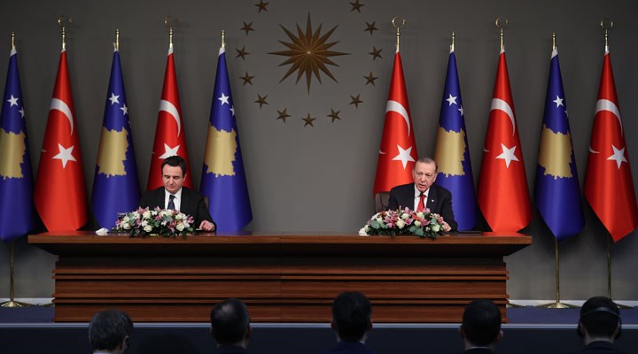 Erdoğan, Kurti’yi kabul etti.
